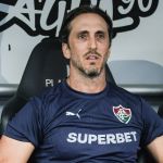 Zubeldía é liberado para comandar o Fluminense na final do Carioca contra o Flamengo