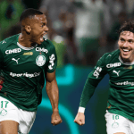 Palmeiras vence Grêmio e abre vantagem na liderança do Brasileiro