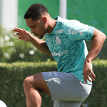 Palmeiras informa de lesão de defensor e atualiza quadro de Vitor Roque