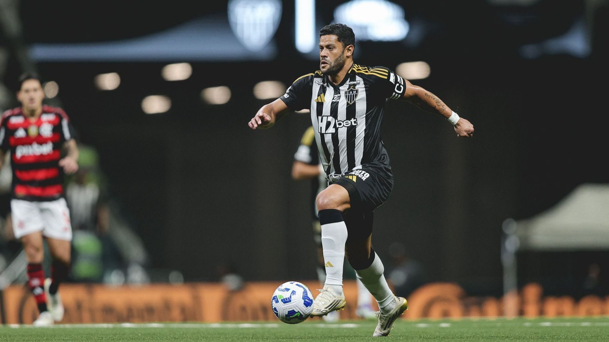 Em 80º jogo na Arena MRV, Atlético busca feito inédito contra embalado Flamengo