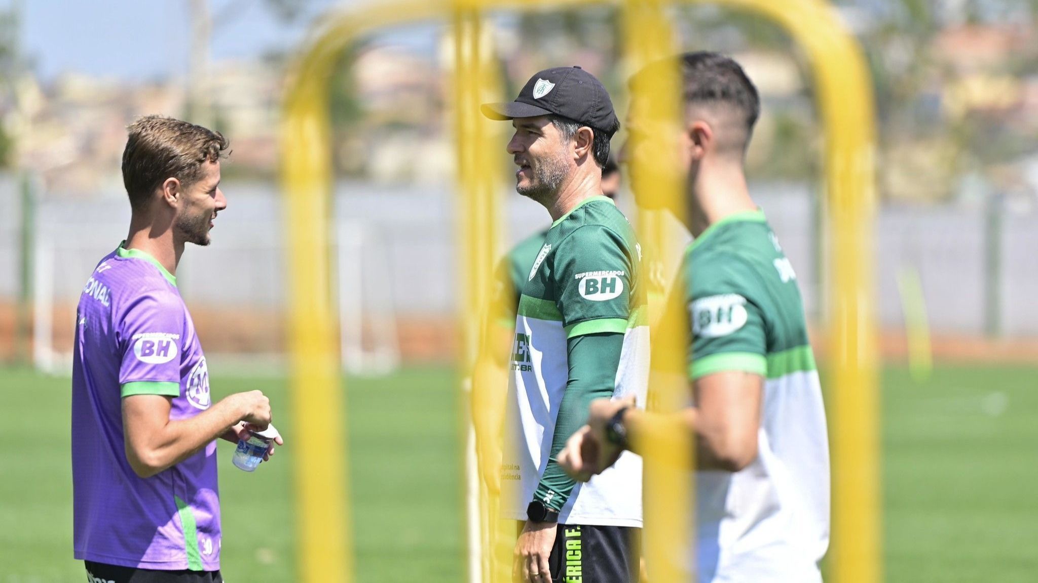 Lanterna da Série B, América anuncia saída de auxiliar