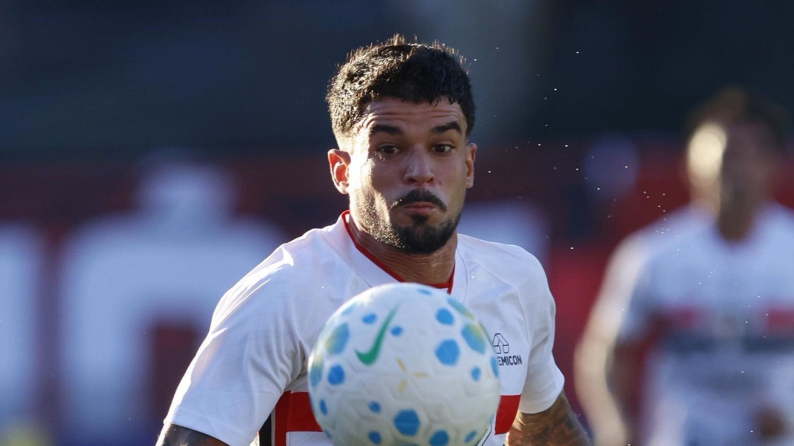 Meia do São Paulo, Cauly quebra o silêncio e se pronuncia sobre polêmica com o Bahia