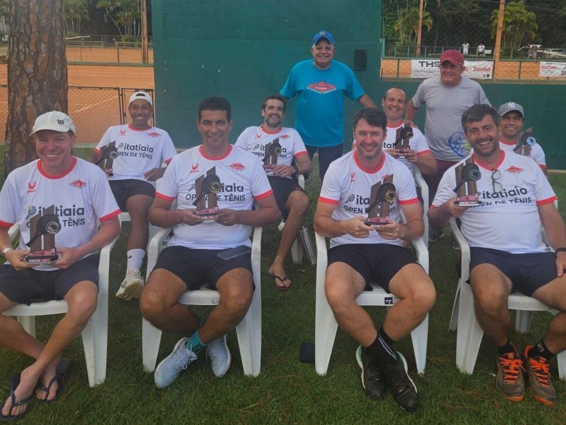 Tenistas de Varginha dominam Itatiaia Open de Tênis