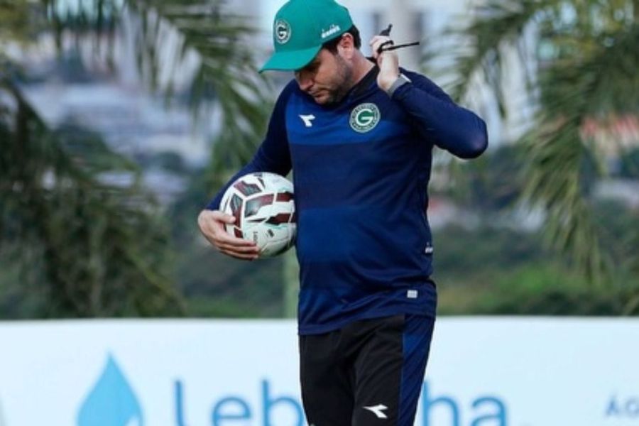 Adversário do Cruzeiro na Copa do Brasil, Goiás vive pior sequência na temporada