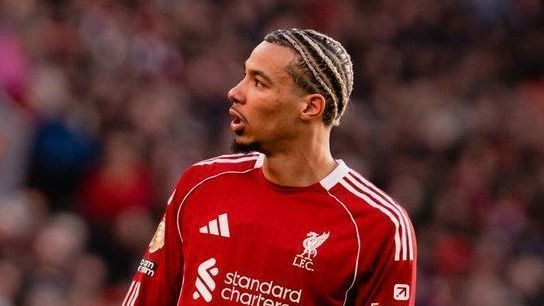 Atacante da França vai às redes e manda recado após sofrer grave lesão