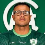 Novo treinador do América, Roger revela ‘profecia’ e exalta antecessor