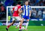 Porto empata com Forest pela Liga Europa em jogo marcado por gol contra bizarro