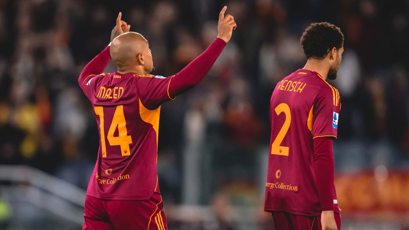 Roma goleia Pisa Calcio pelo Italiano e segue em busca de vaga na Champions