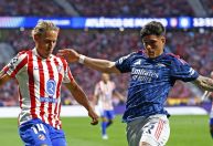 Champions League: Atlético de Madrid e Arsenal empatam, e decisão por vaga fica em aberto