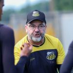 Enderson Moreira projeta reencontro com América pela Série B do Brasileiro