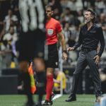 Com Domínguez no comando, Atlético teve 'dois times' entre titulares