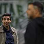 Palmeiras: Abel se manifesta sobre lesão de Vitor Roque e decisões da arbitragem