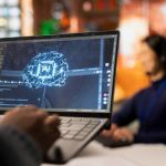 Dona do ChatGPT diz que alguns empregos serão extintos e propõe 4 dias de trabalho por semana