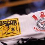 Corinthians homenageia Oscar Schmidt antes de jogo contra Vasco