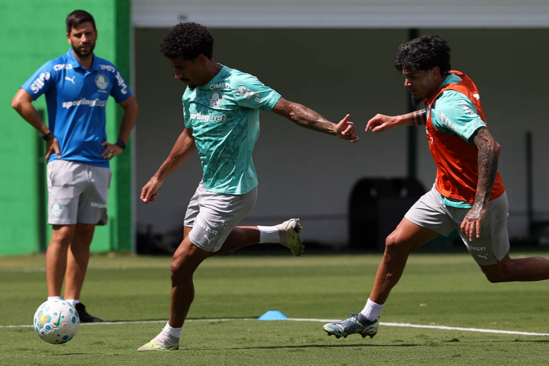 Palmeiras encerra preparação para enfrentar Athletico-PR; veja provável time