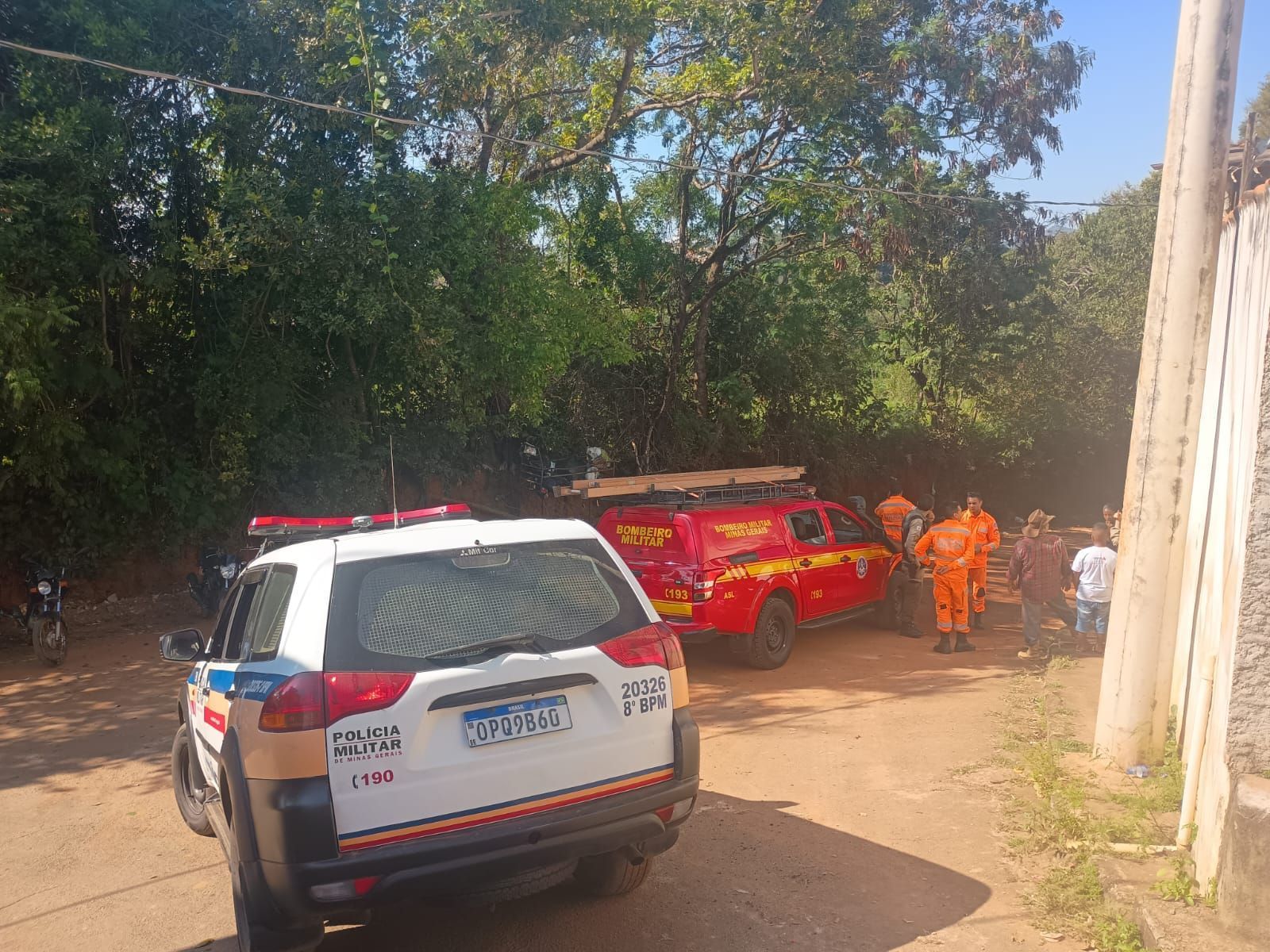 Suspeito de feminicídio é preso e polícia busca por jovem em Lavras