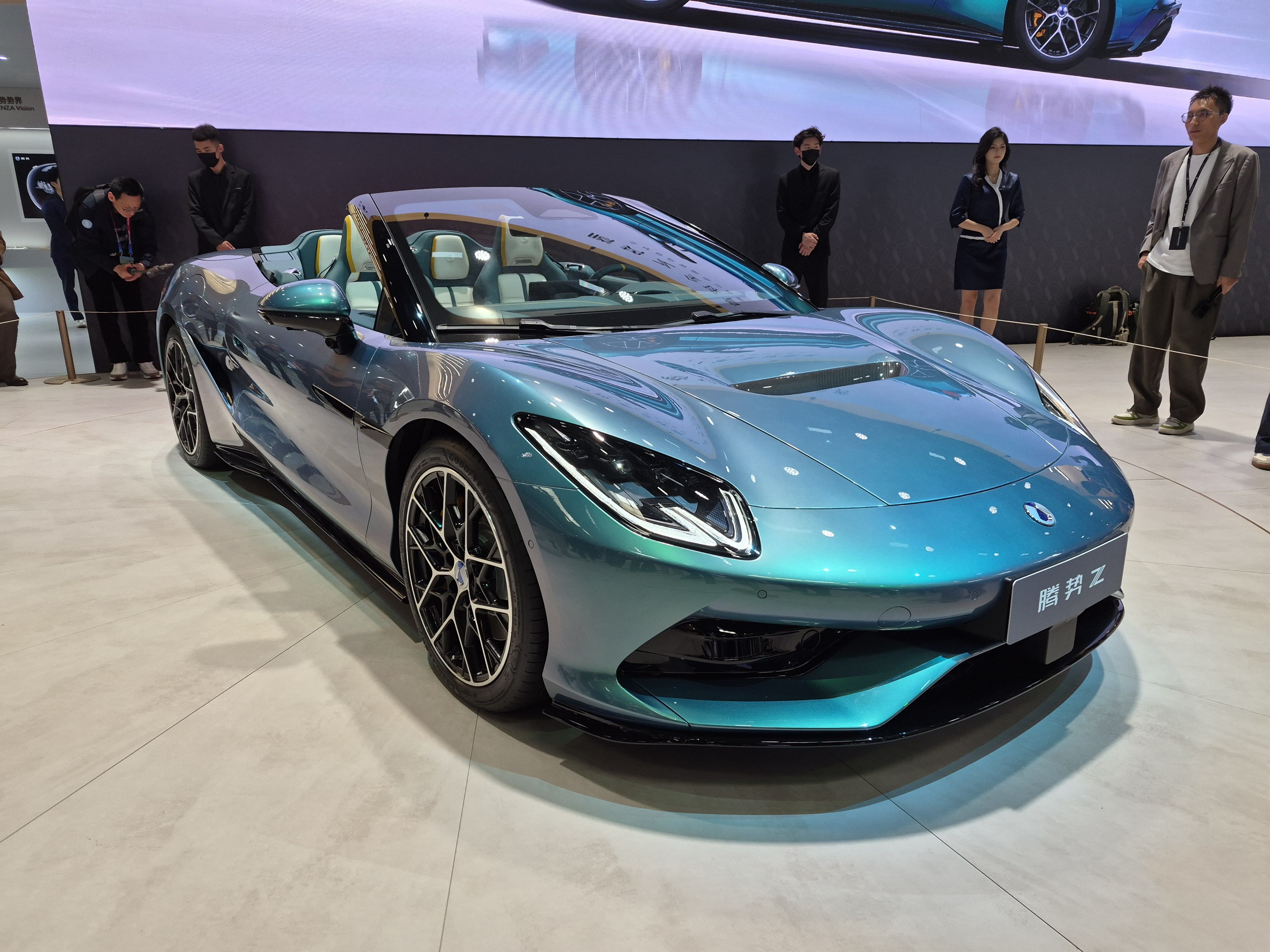 Salão de Pequim: esportivo de 1.000 cv da BYD promete bater Porsche