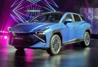 Omoda 4: rival híbrido do T-Cross é mais rápido que Pulse Abarth