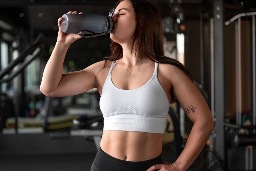 Creatina ultrapassa fronteiras das academias e tem poder oculto para o cérebro, dizem estudos