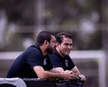 Marcelo Paz e Julio Manso no CT Joaquim Grava