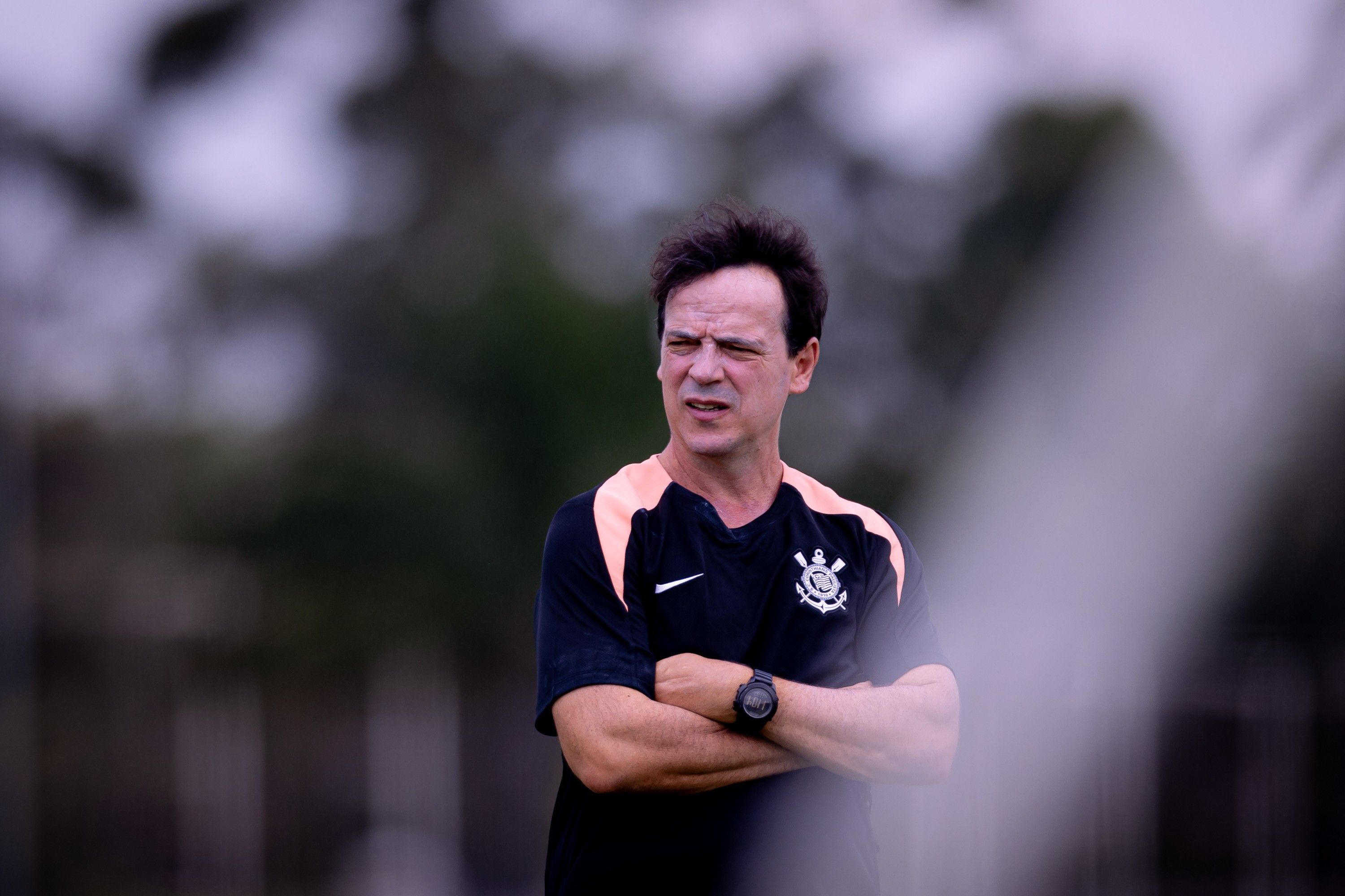 Escalação do Corinthians: Diniz tem dúvida para enfrentar o Platense