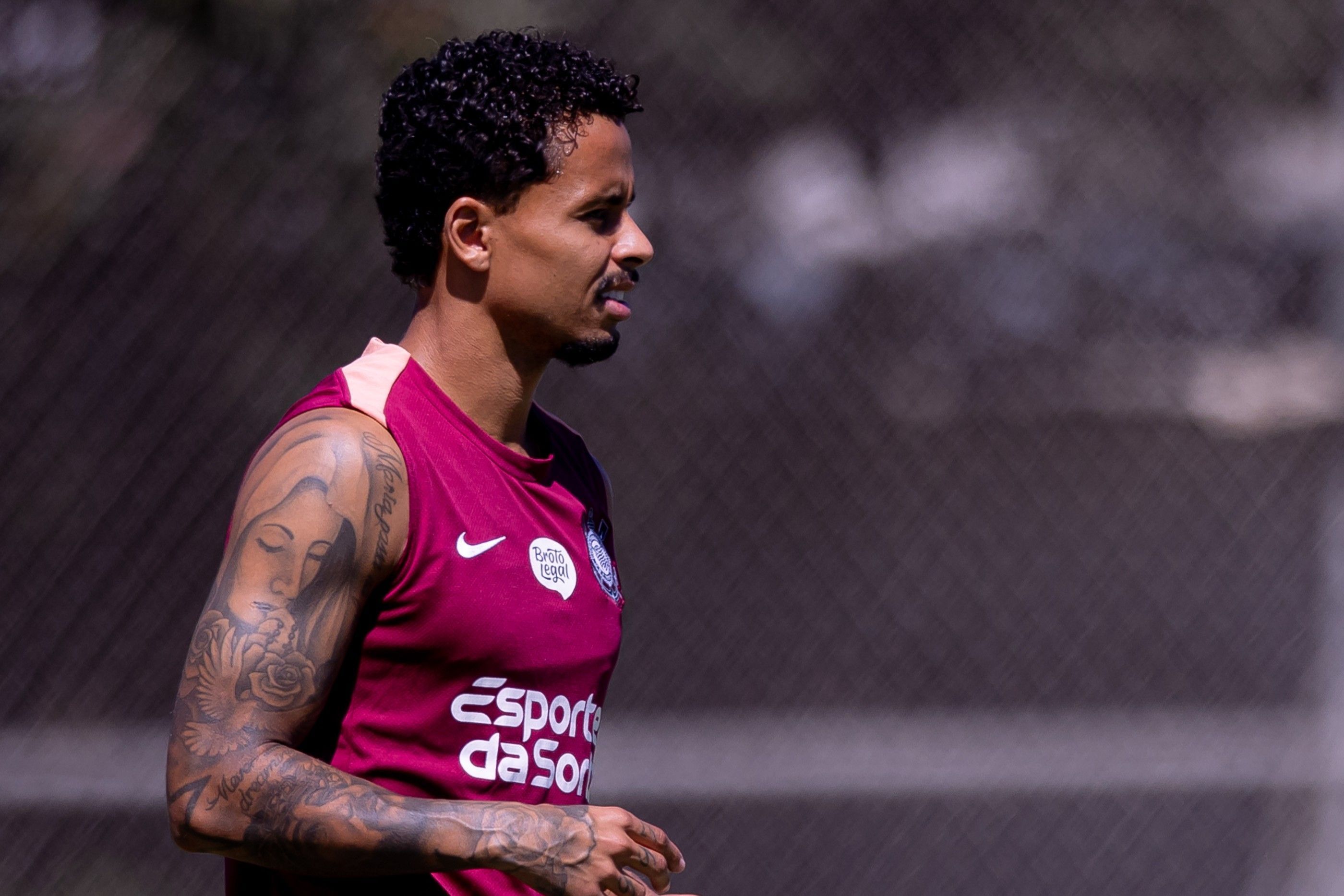 Corinthians: STJD toma decisão sobre denúncia contra Allan por gesto obsceno