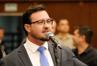 A mudança de rota da candidatura do afilhado político de Nikolas Ferreira