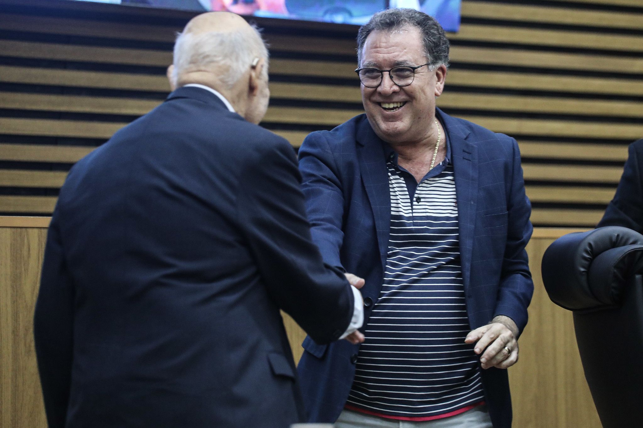 Santos paga parcela atrasada de direitos de imagem ao elenco; veja detalhes