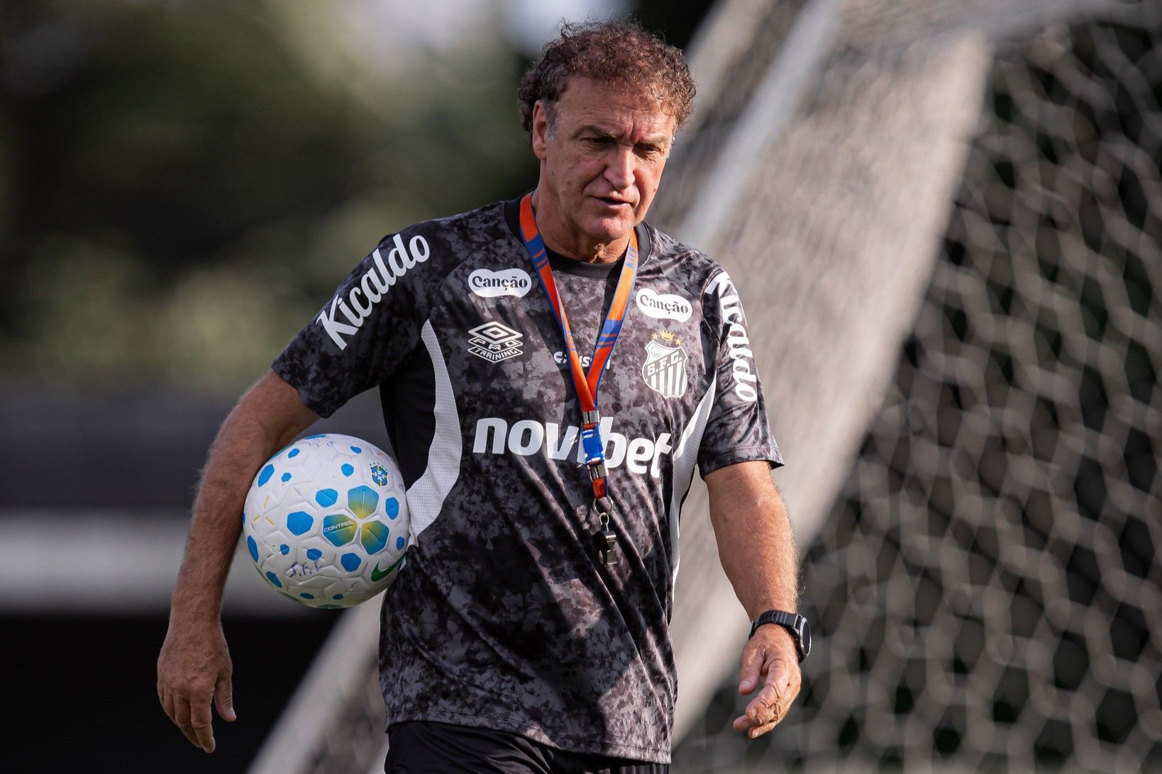 Santos confirma lesões de dois jogadores; saiba detalhes