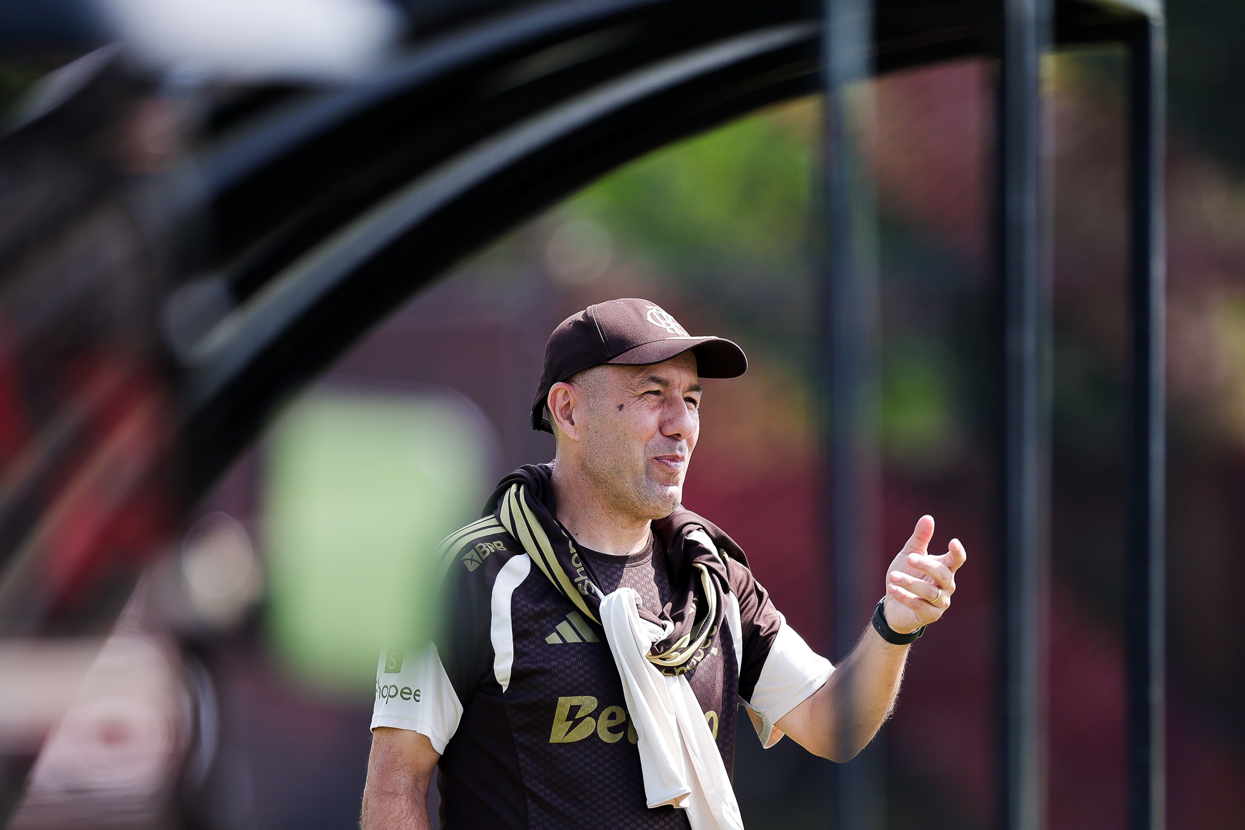 Escalação do Flamengo: Jardim tem convocados à disposição contra o Bragantino