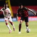 Com um a menos, Sport busca empate com Vila Nova em jogo da Série B do Brasileiro