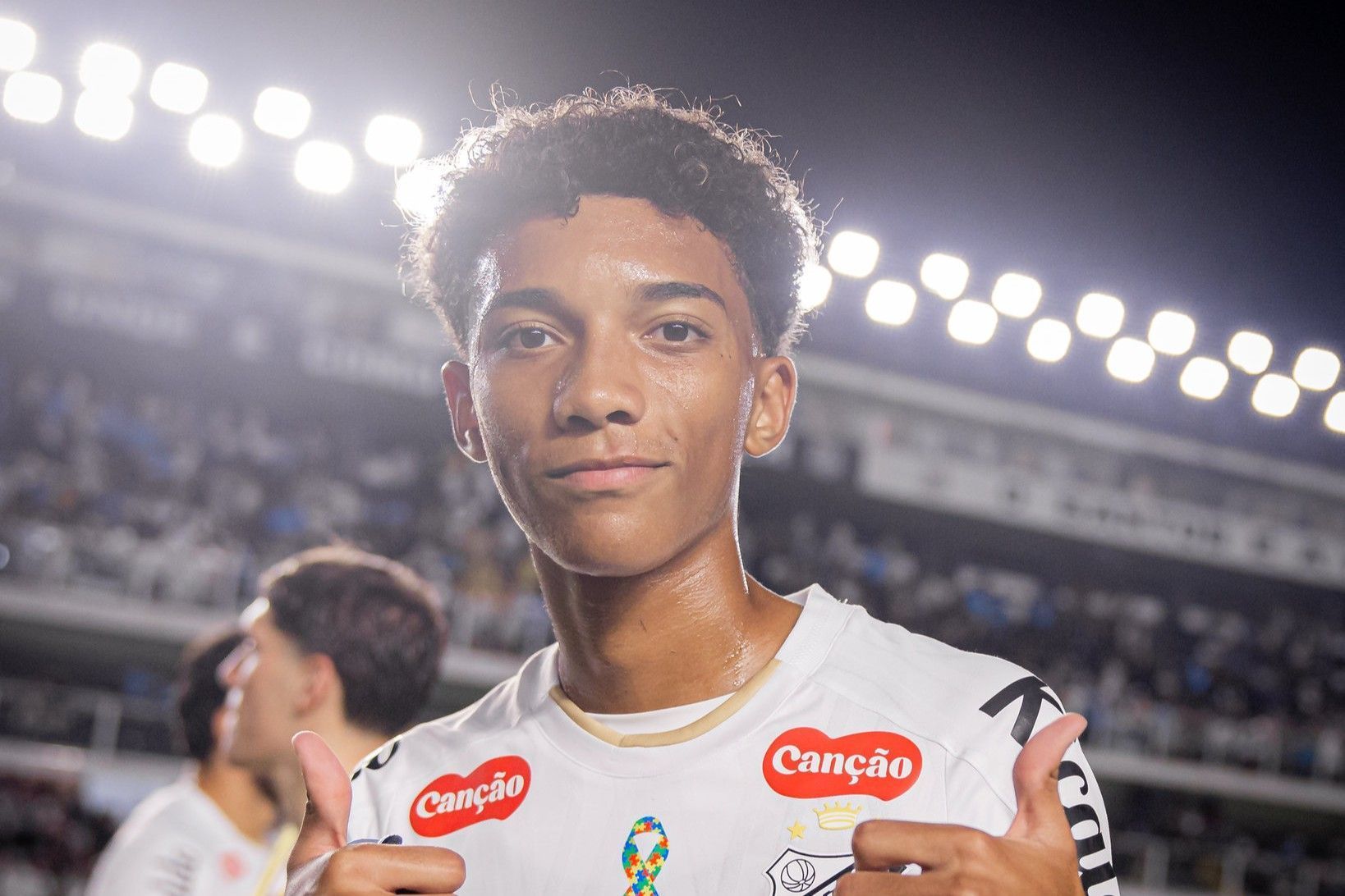 Santos encaminha renovação com Robinho Jr.; saiba detalhes