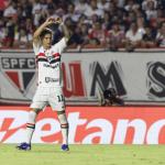 Ferreirinha quebra longo jejum pelo São Paulo e anota hat-trick contra o Cruzeiro