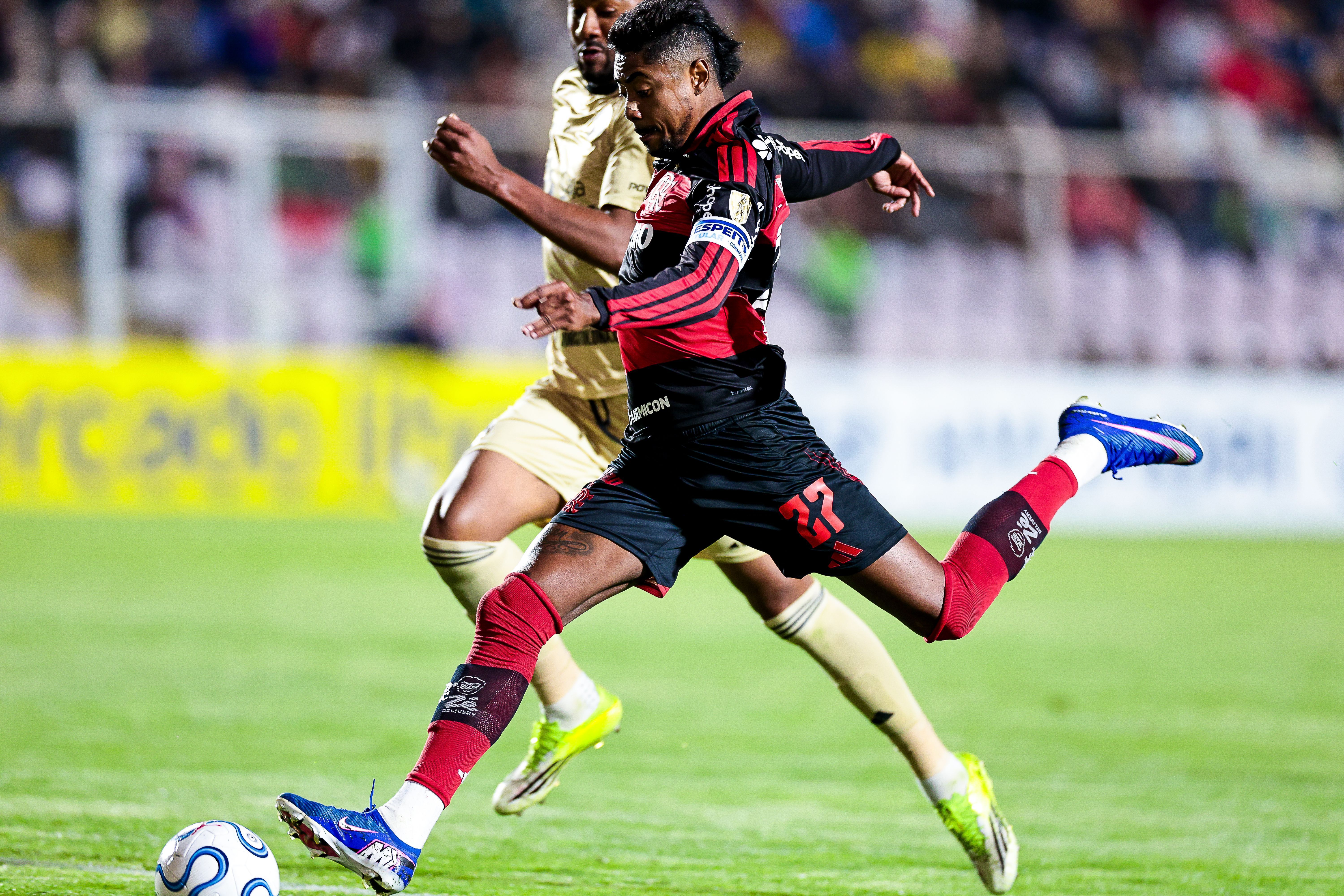 Flamengo enfrenta o Cusco de olho na liderança geral da Libertadores