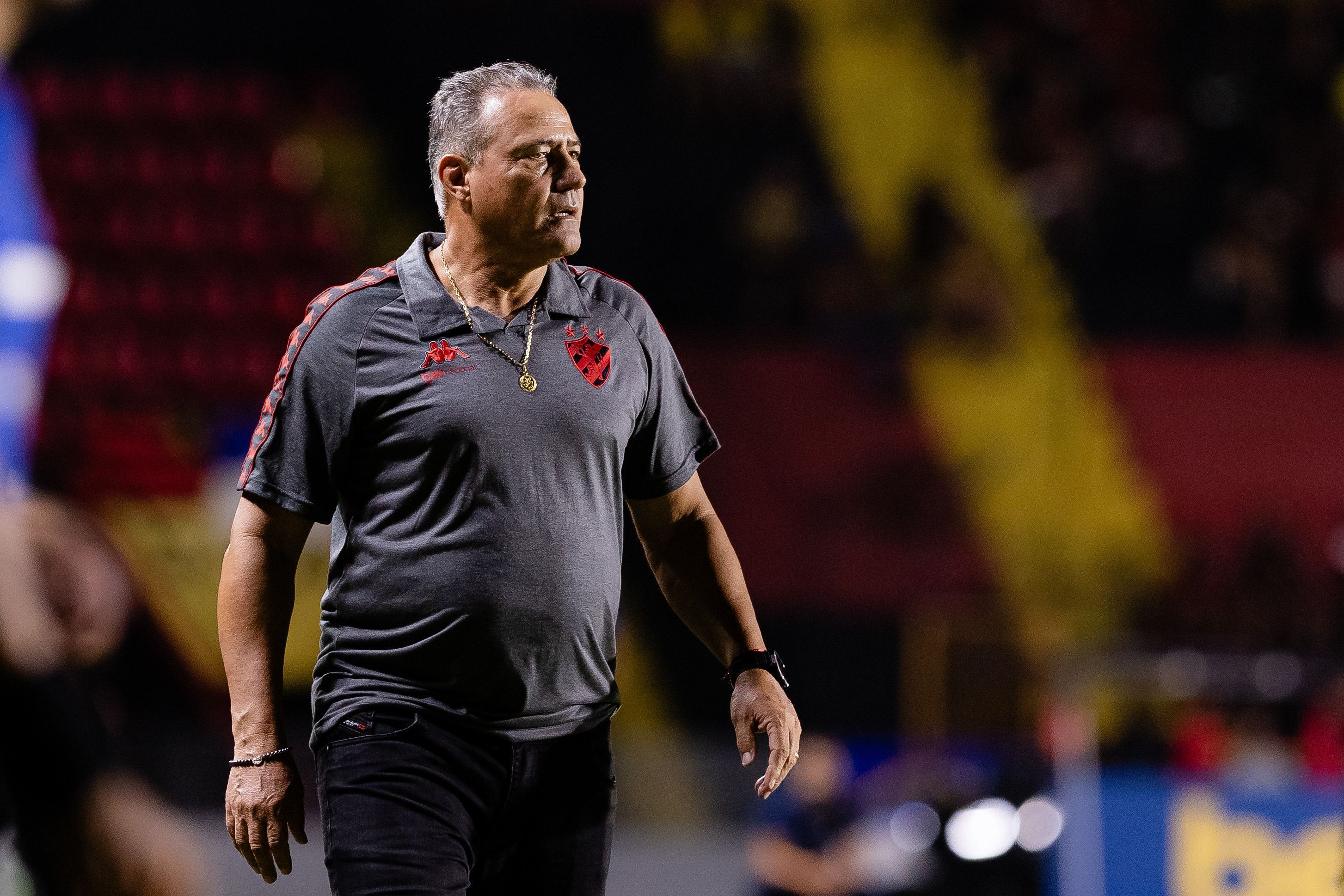 Sem técnico há 18 dias, Sport vê aproveitamento subir com interino