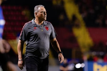 Márcio Goiano, técnico do Sport