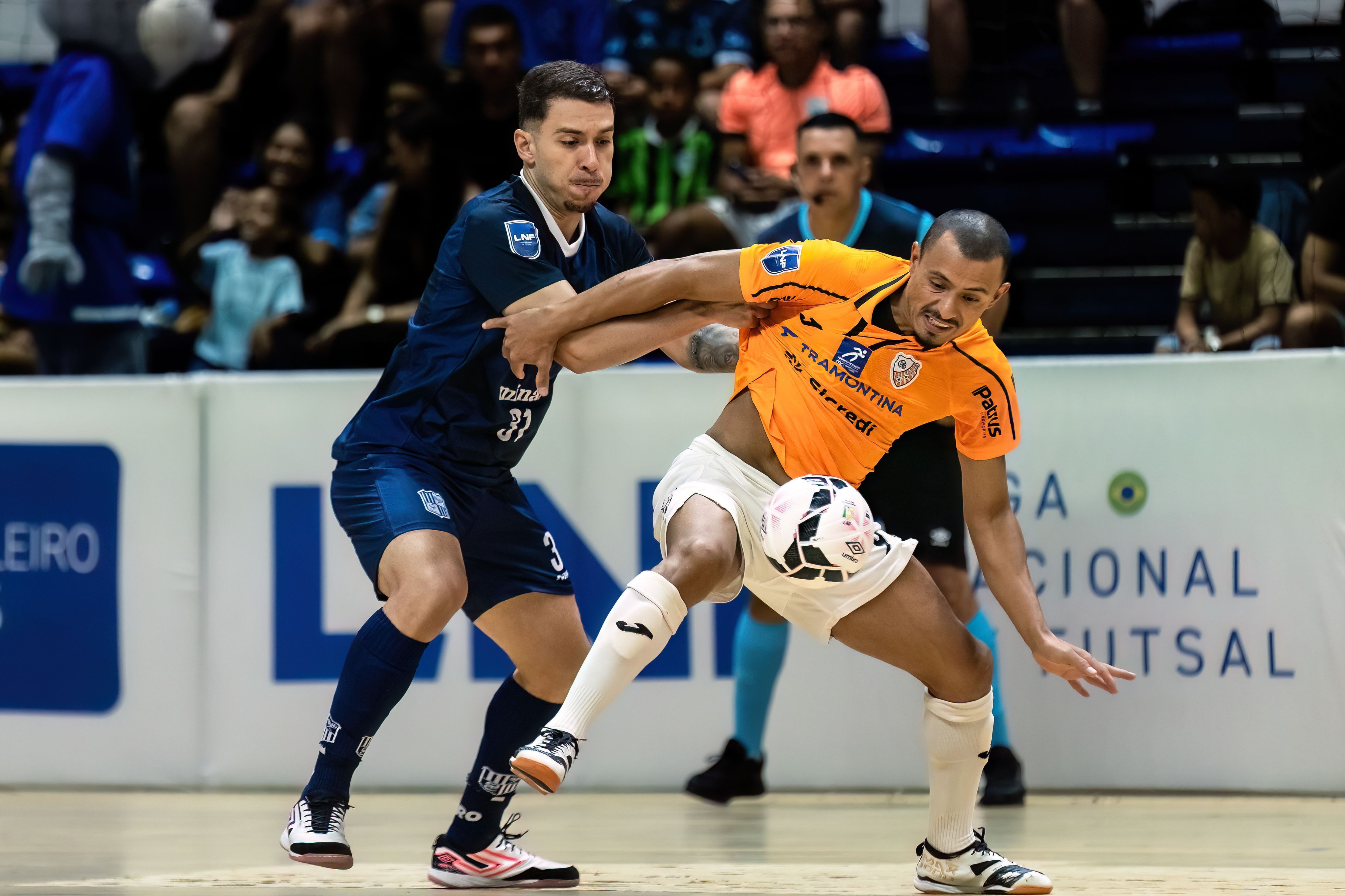 Minas e Carlos Barbosa empatam pela segunda rodada da Liga Nacional de Futsal