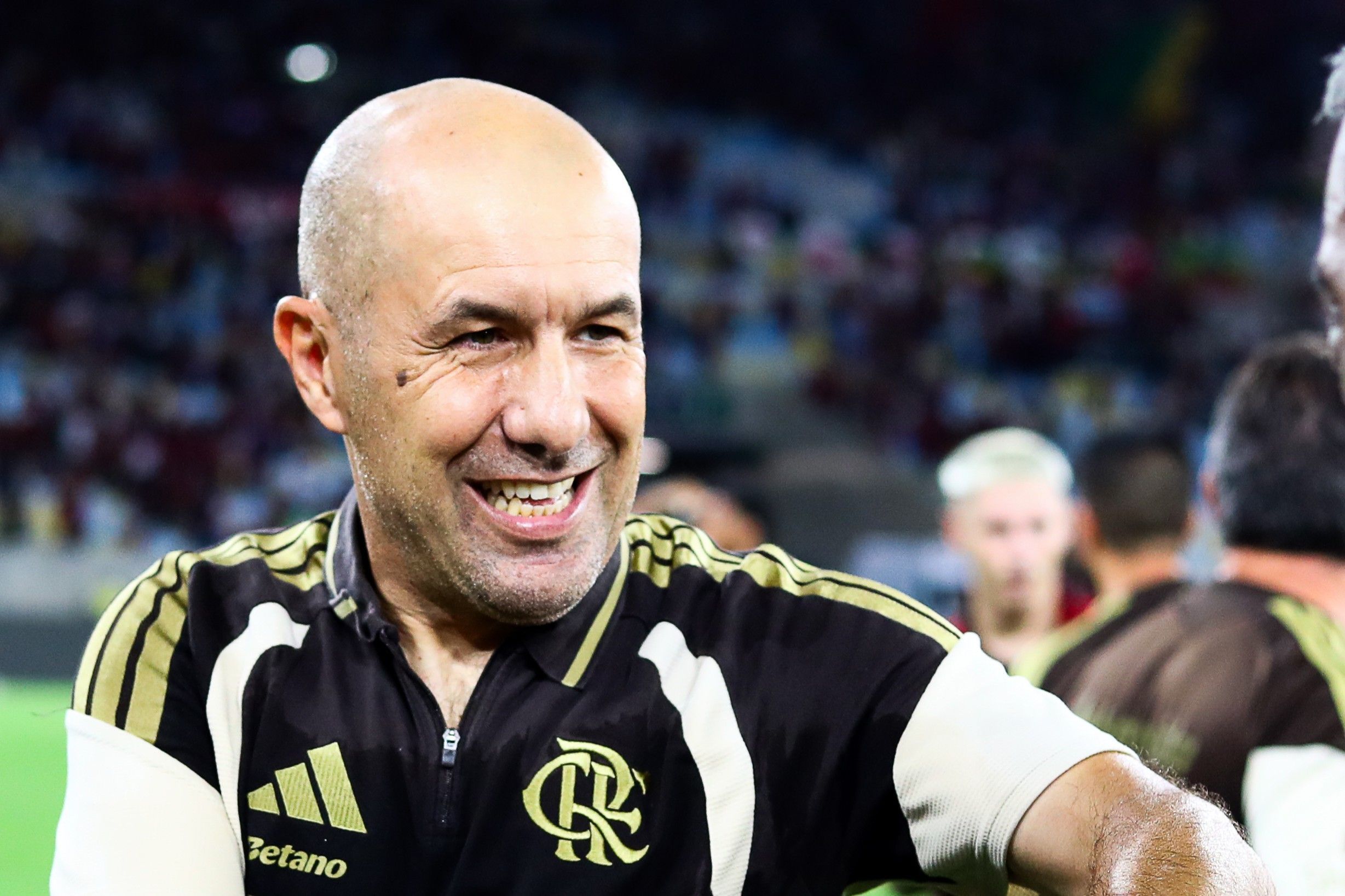 Jardim revela estratégia crucial do Flamengo em clássico e rasga elogios a Pedro