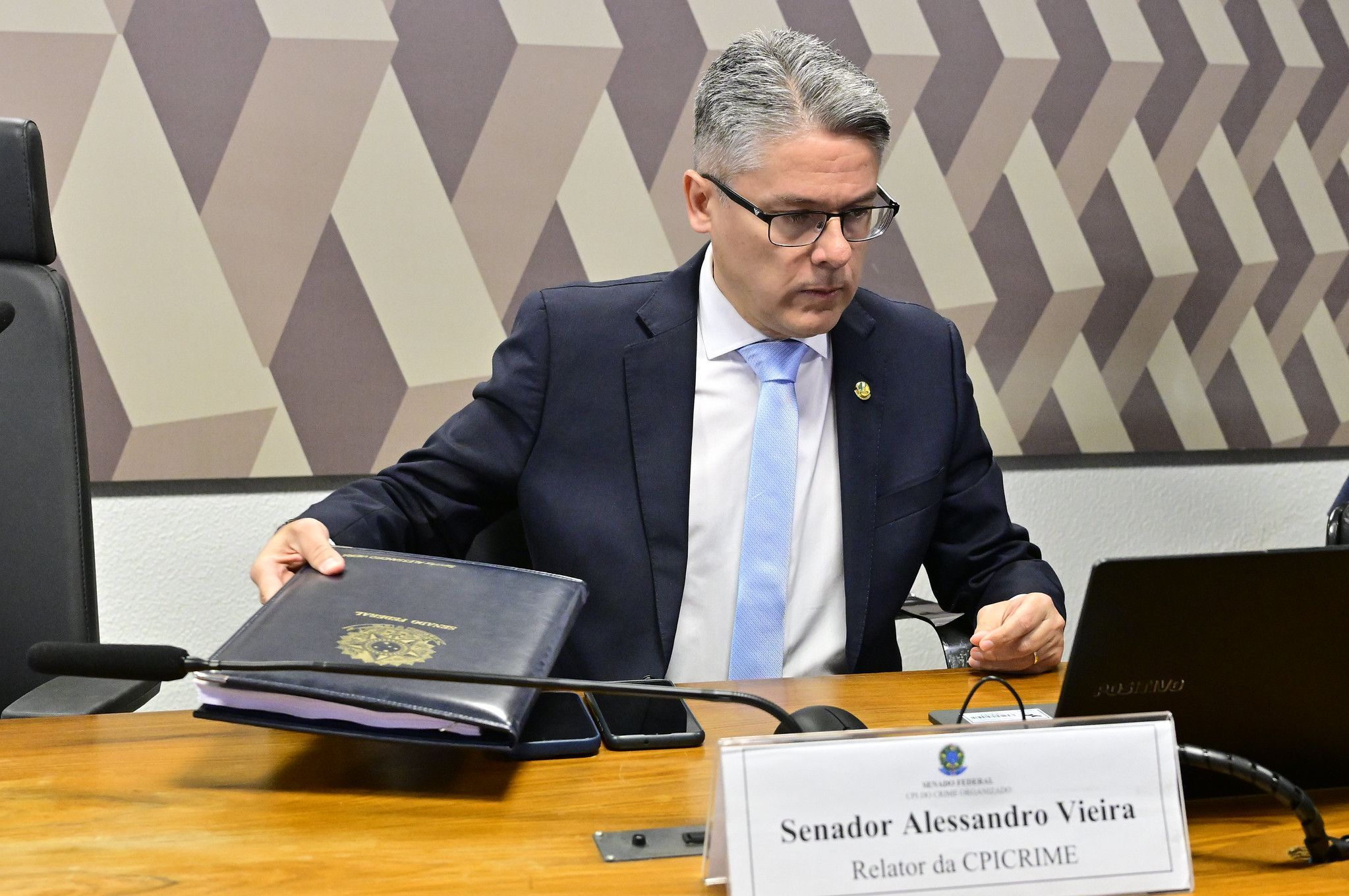 CPI propõe regulamentar lobby e auditoria patrimonial de agentes públicos