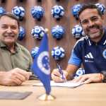 Patrocinador bilionário manda recado após Cruzeiro renovar com Artur Jorge