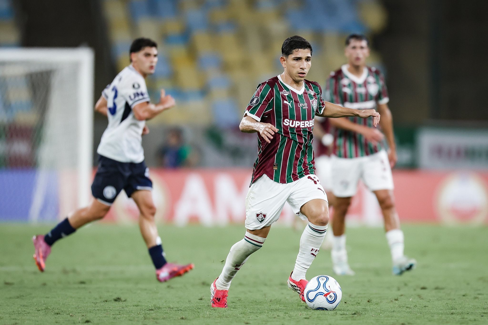 Fluminense fará sequência de jogos fora do Rio de Janeiro para se reabilitar