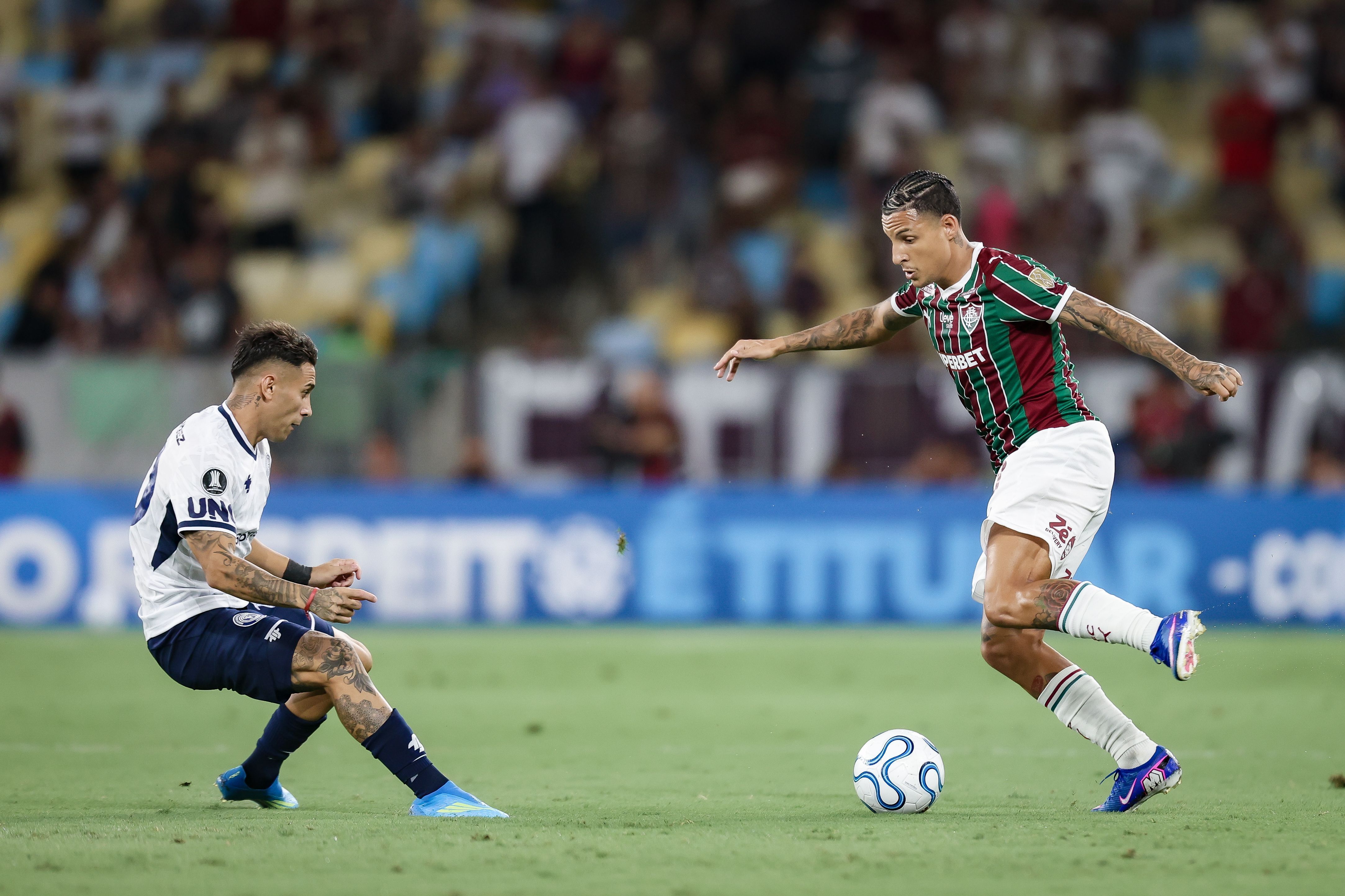 Arana é direto sobre o que resultou em derrota do Fluminense na Libertadores