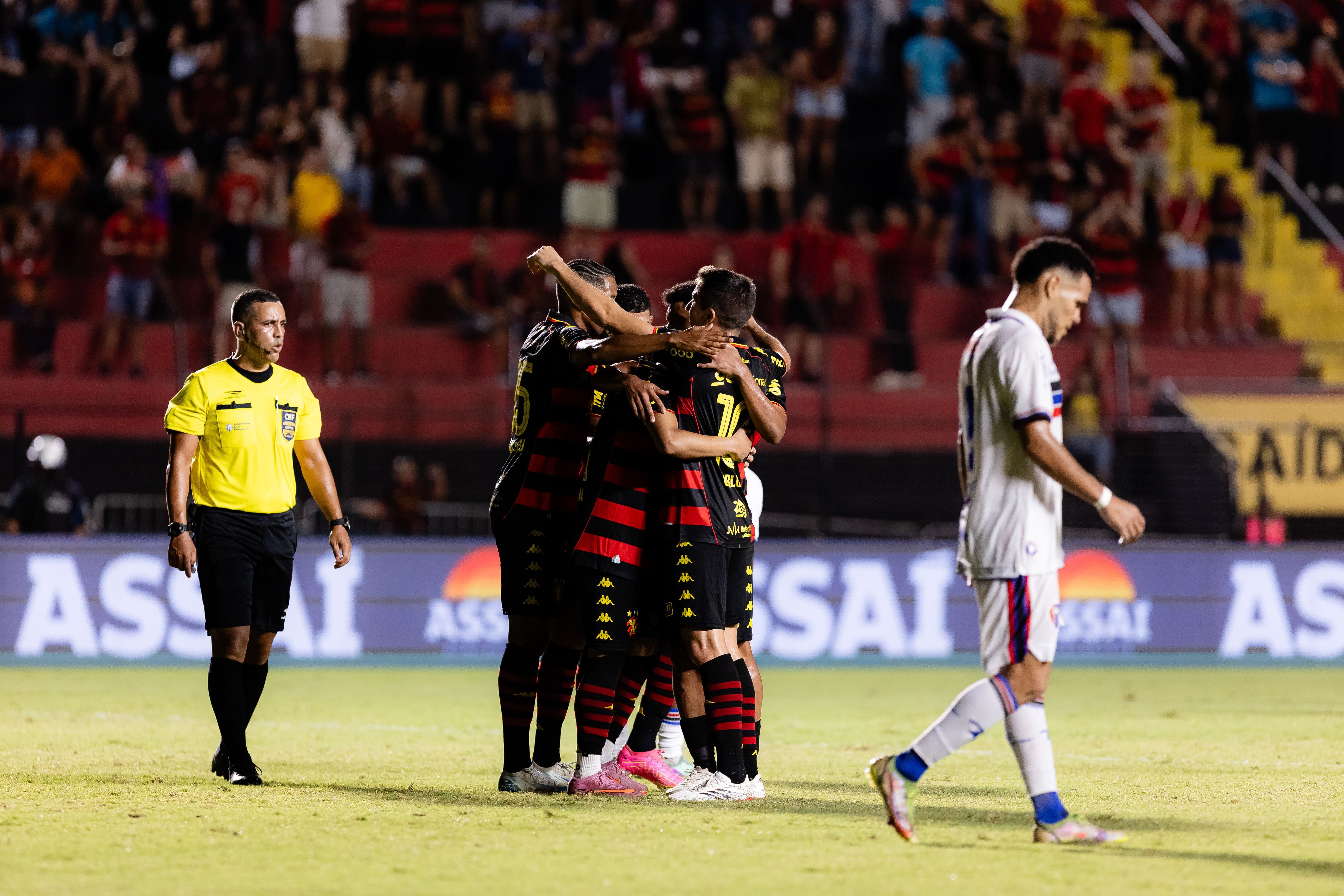 Com um a mais, Sport goleia Maranhão pela Copa do Nordeste