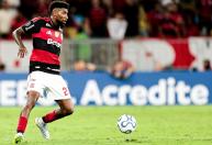 Emerson Royal vê frustração do Flamengo no Brasileirão, mas manda recado