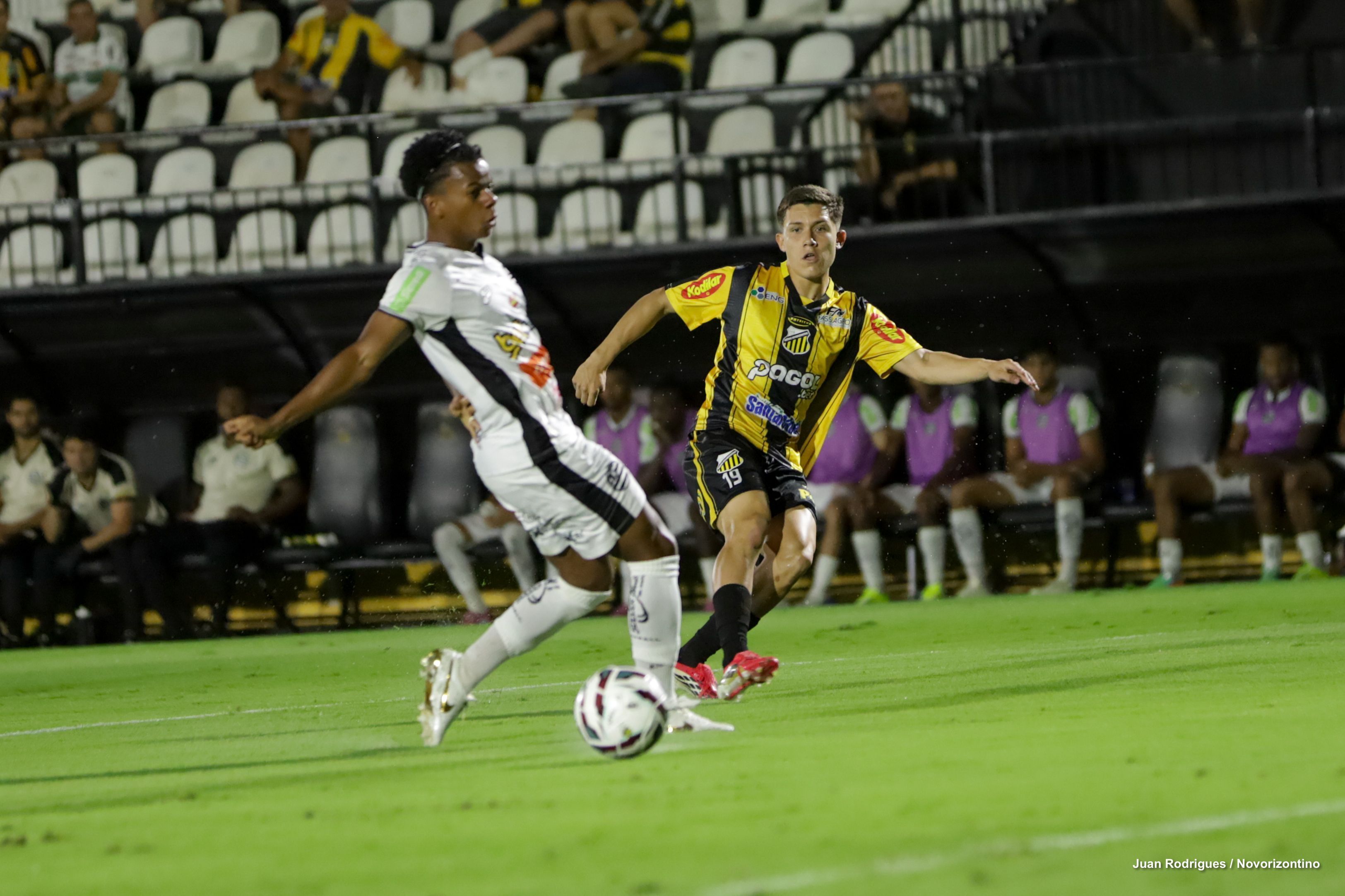 Com dois a mais, Novorizontino vence, e Athletic perde a primeira na Série B