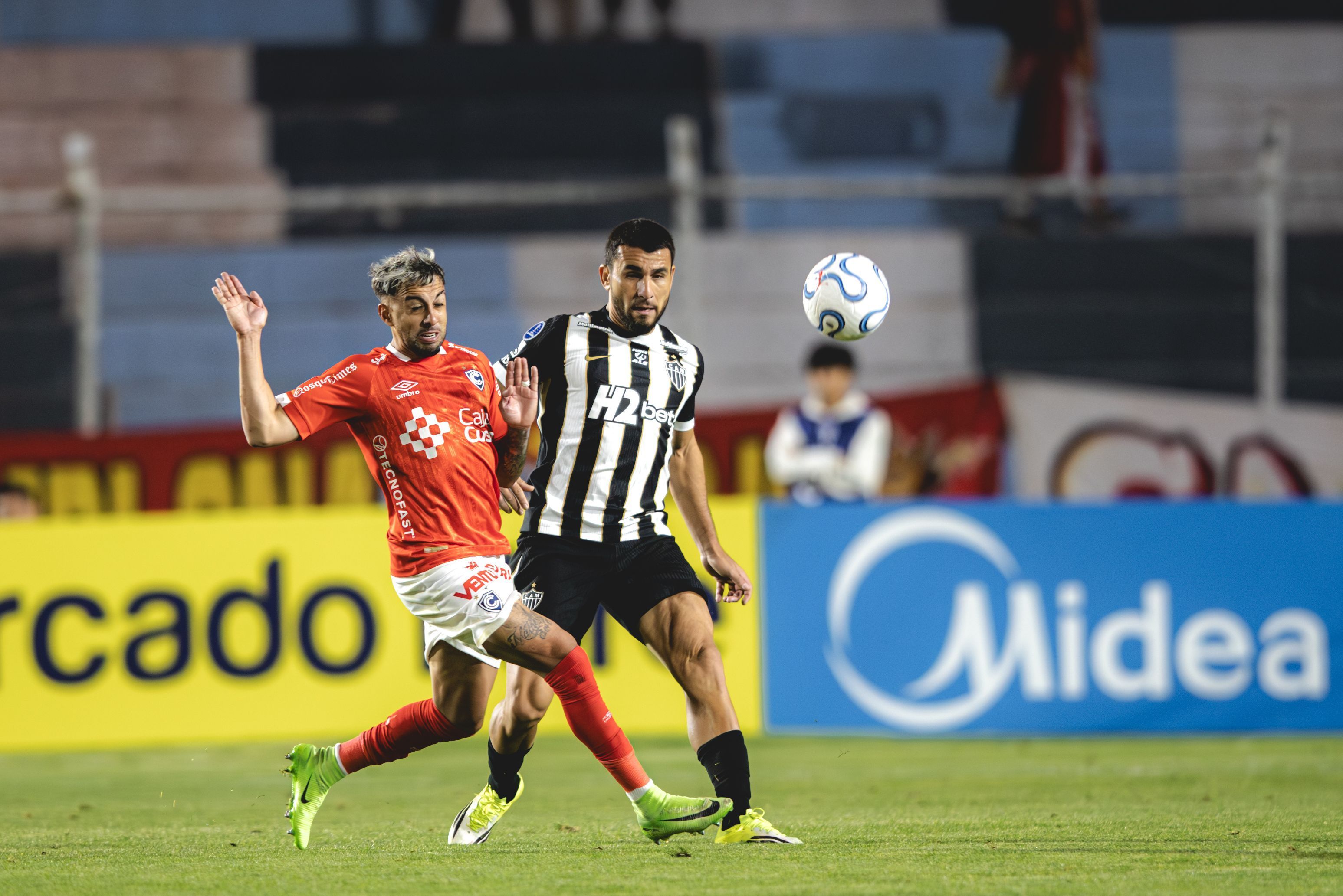 Junior Alonso elogia Atlético e lamenta derrota para o Cienciano na Sul-Americana