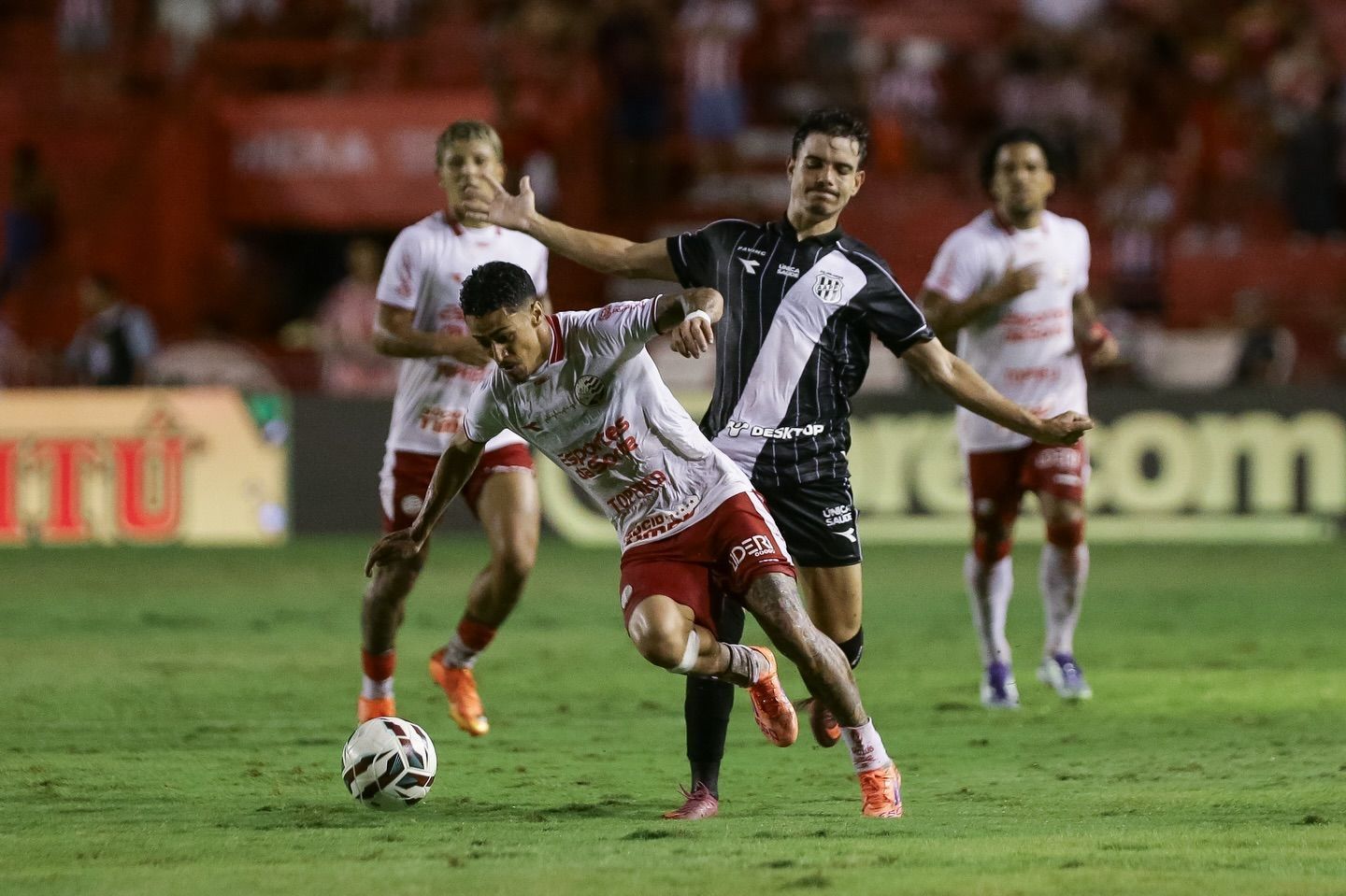 Náutico bate Ponte Preta nos Aflitos e emenda segunda vitória na Série B