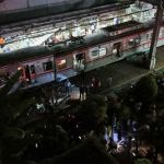 Batida entre trens deixa ao menos dois mortos na Indonésia