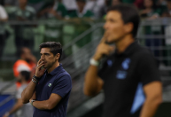 Abel ensaia mudança após punição, e Palmeiras promete rigor com julgamentos