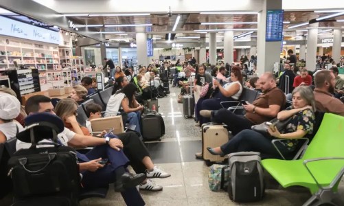 Aeroportos de SP retomam operações após falha; veja como está a situação
